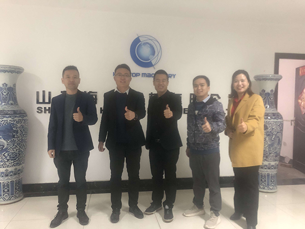 阿里巴巴北方大區(qū)副總經理蒞臨山東溫特機械有限公司參觀訪問